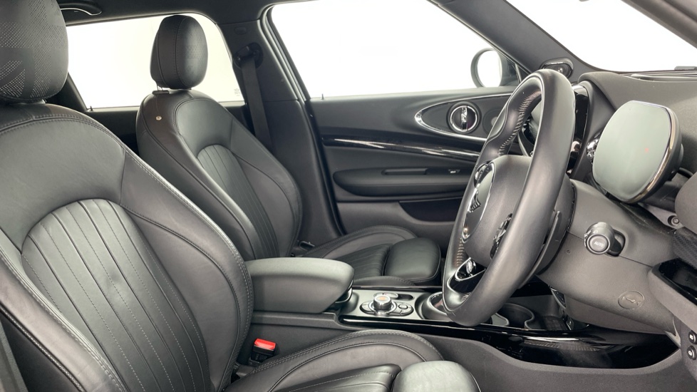 MINI Clubman 2.0 Cooper S Exclusive 6dr Auto Petrol Estate - Image 11