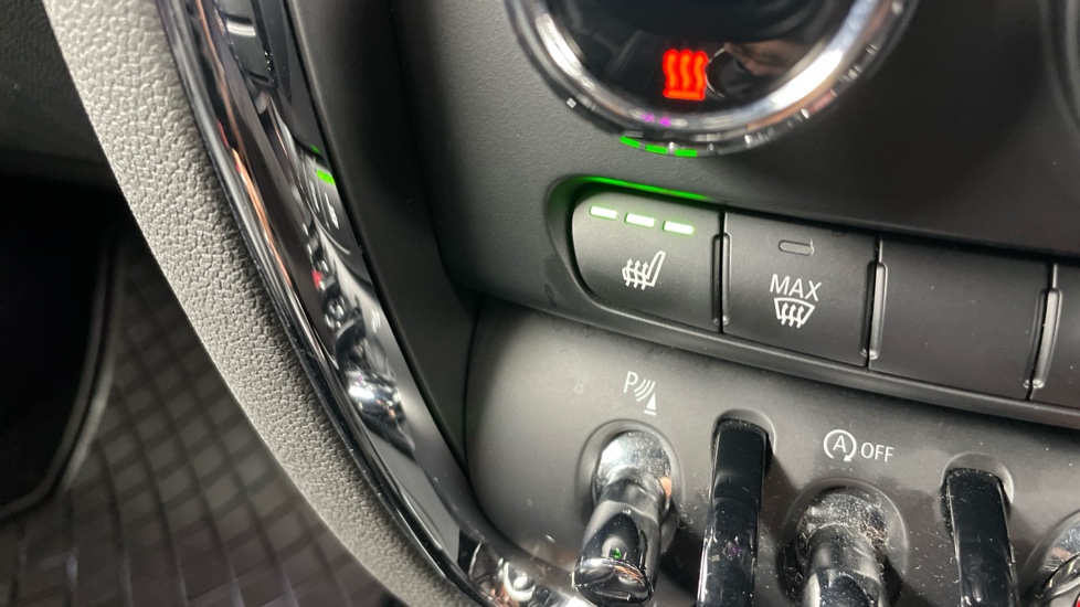 MINI Clubman 2.0 Cooper S Exclusive 6dr Auto Petrol Estate - Image 63