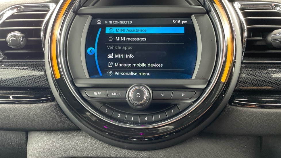 MINI Clubman 2.0 Cooper S Exclusive 6dr Auto Petrol Estate - Image 69