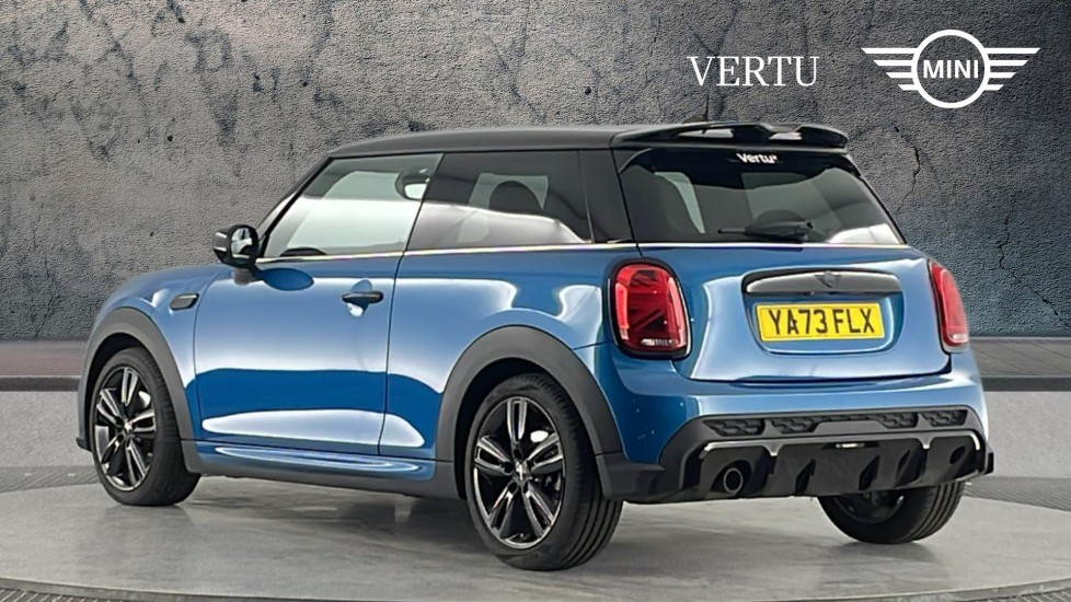 MINI Hatchback 1.5 Cooper Sport 3dr Auto [Comfort/Nav Pack] Petrol Hatchback - Image 2
