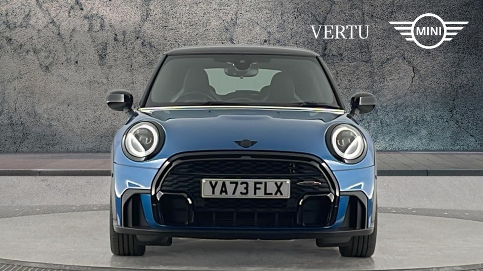 MINI Hatchback 1.5 Cooper Sport 3dr Auto [Comfort/Nav Pack] Petrol Hatchback - Image 16