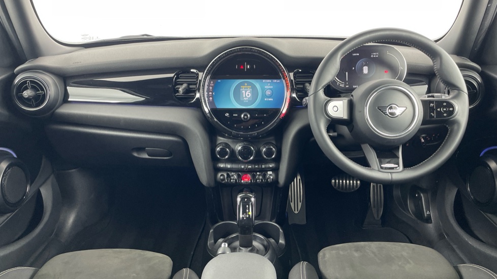MINI Hatchback 1.5 Cooper Sport 5dr Auto Petrol Hatchback - Image 4