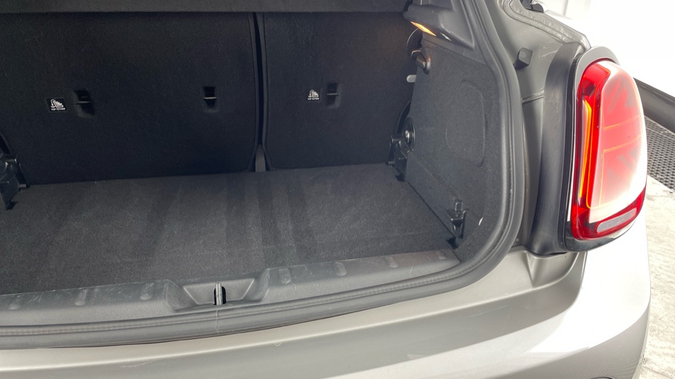 MINI Hatchback 1.5 Cooper Sport 5dr Auto Petrol Hatchback - Image 39