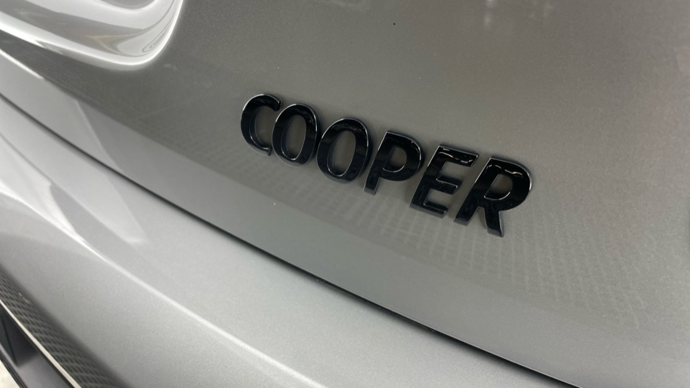 MINI Hatchback 1.5 Cooper Sport 5dr Auto Petrol Hatchback - Image 42