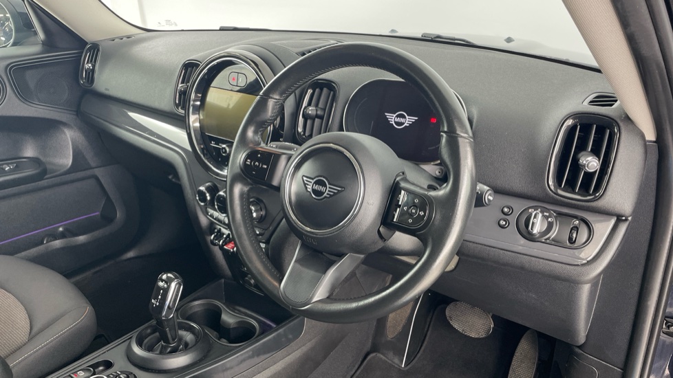 MINI Countryman 1.5 Cooper Classic Premium 5dr Auto Petrol Hatchback - Image 6