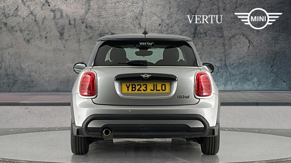 MINI Hatchback 1.5 Cooper Classic 3dr Auto Petrol Hatchback - Image 15