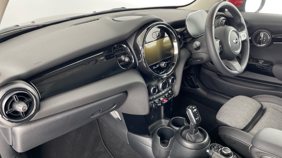 MINI Hatchback 1.5 Cooper Classic 3dr Auto Petrol Hatchback - Image 7