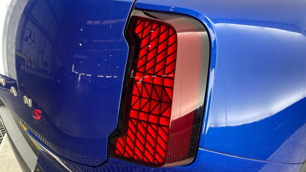 MINI Countryman 2.0 S Exclusive ALL4 5dr Auto Petrol Hatchback - Image 22