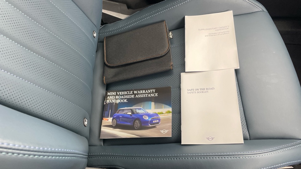 MINI Countryman 2.0 S Exclusive ALL4 5dr Auto Petrol Hatchback - Image 86