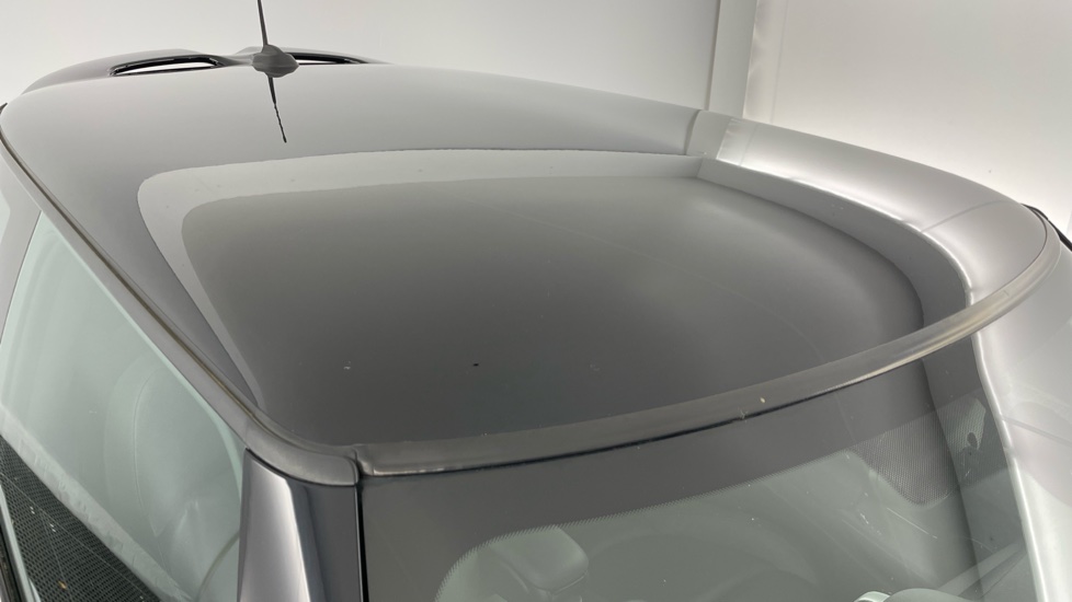 MINI Hatchback 1.5 Cooper Sport II 3dr Petrol Hatchback - Image 21
