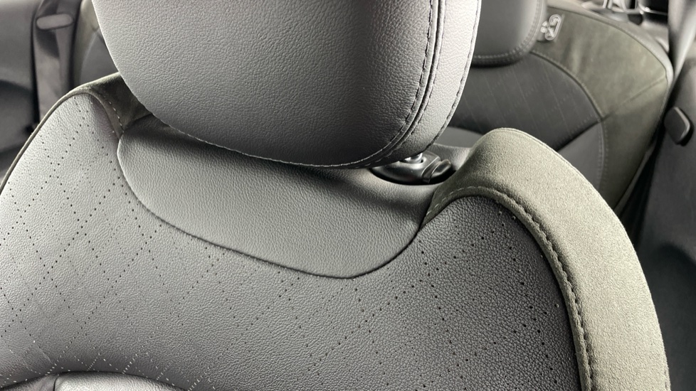 MINI Hatchback 1.5 Cooper Sport II 3dr Petrol Hatchback - Image 28
