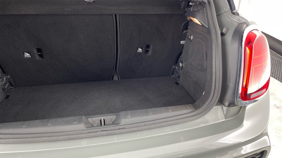 MINI Hatchback 1.5 Cooper Sport II 3dr Petrol Hatchback - Image 39