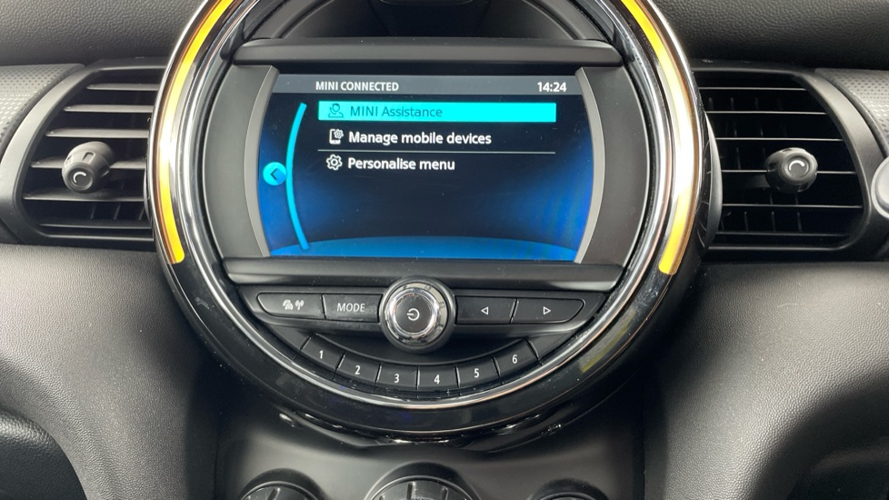 MINI Hatchback 1.5 Cooper Sport II 3dr Petrol Hatchback - Image 64