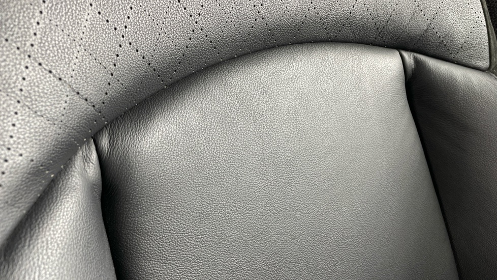 MINI Hatchback 1.5 Cooper Sport II 3dr Petrol Hatchback - Image 71