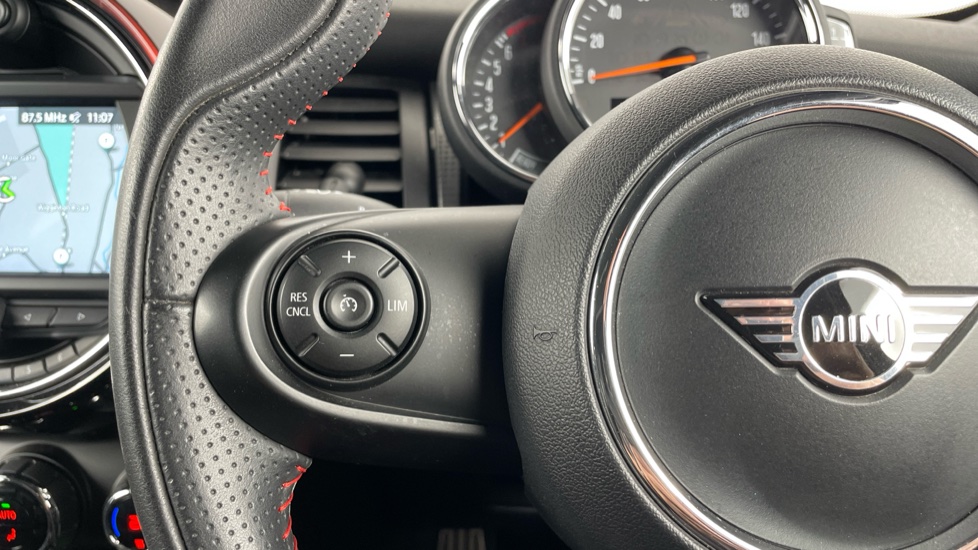 MINI Hatchback 1.5 Cooper Sport II 5dr Auto Petrol Hatchback - Image 17