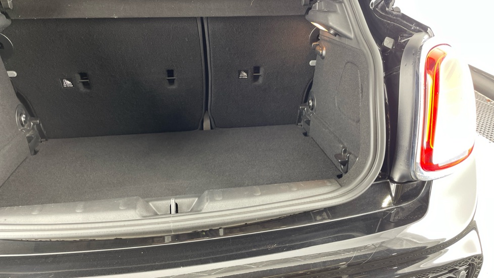 MINI Hatchback 1.5 Cooper Sport II 5dr Auto Petrol Hatchback - Image 37