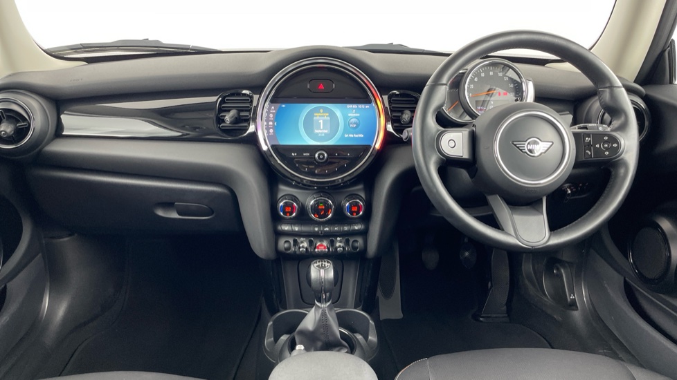 MINI Hatchback 1.5 Cooper Classic 3dr Petrol Hatchback - Image 4