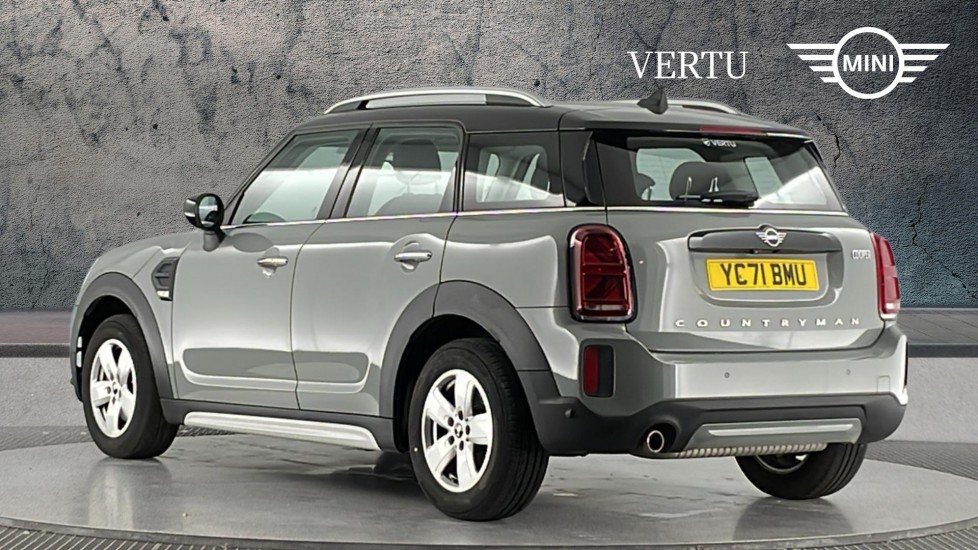 MINI Countryman 1.5 Cooper Classic 5dr Auto [Comfort/Nav+ Pack] Petrol Hatchback - Image 2