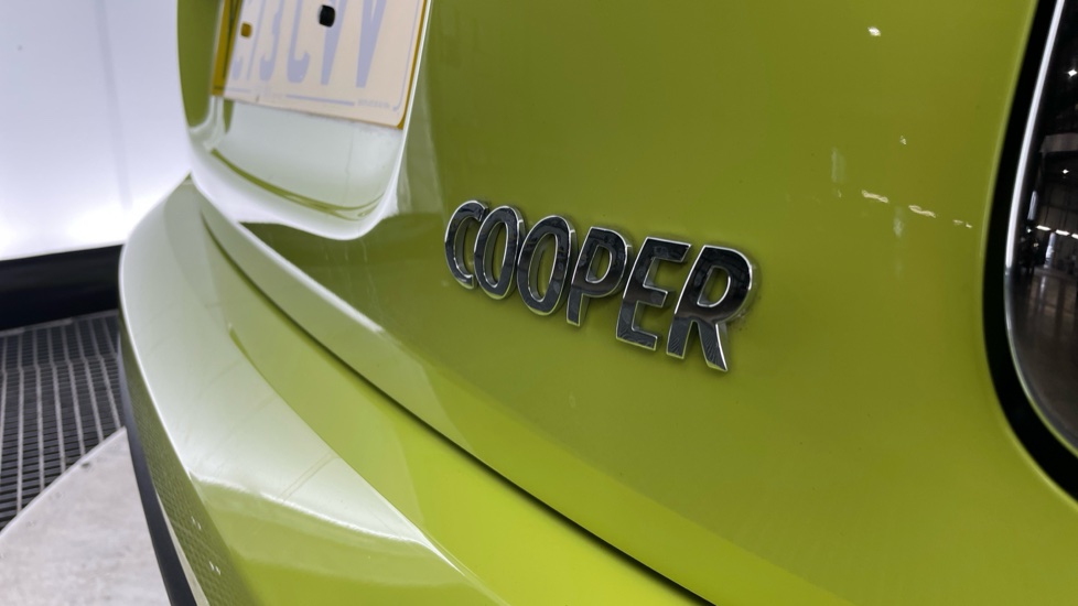 MINI Hatchback 1.5 Cooper Classic 3dr Auto Petrol Hatchback - Image 39