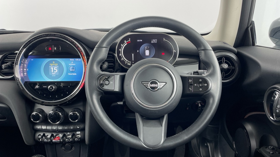 MINI Hatchback 1.5 Cooper Classic 3dr Auto Petrol Hatchback - Image 5