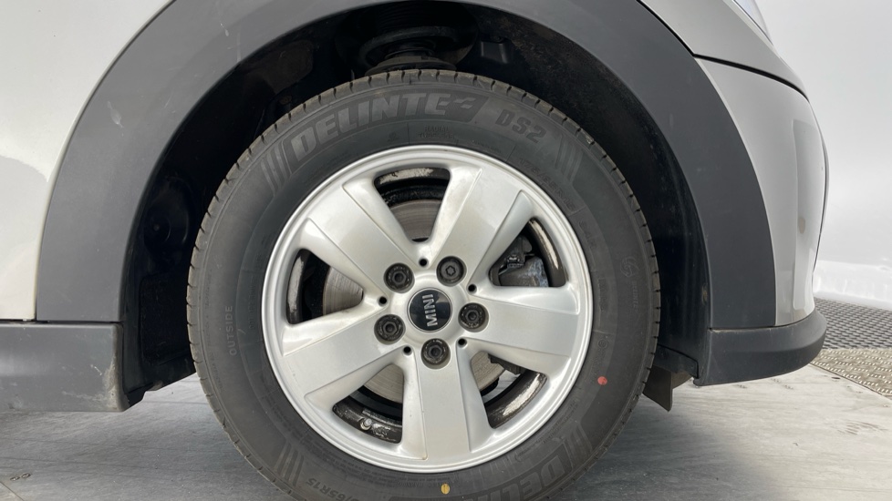 MINI Hatchback 1.5 Cooper Classic 3dr Auto Petrol Hatchback - Image 14