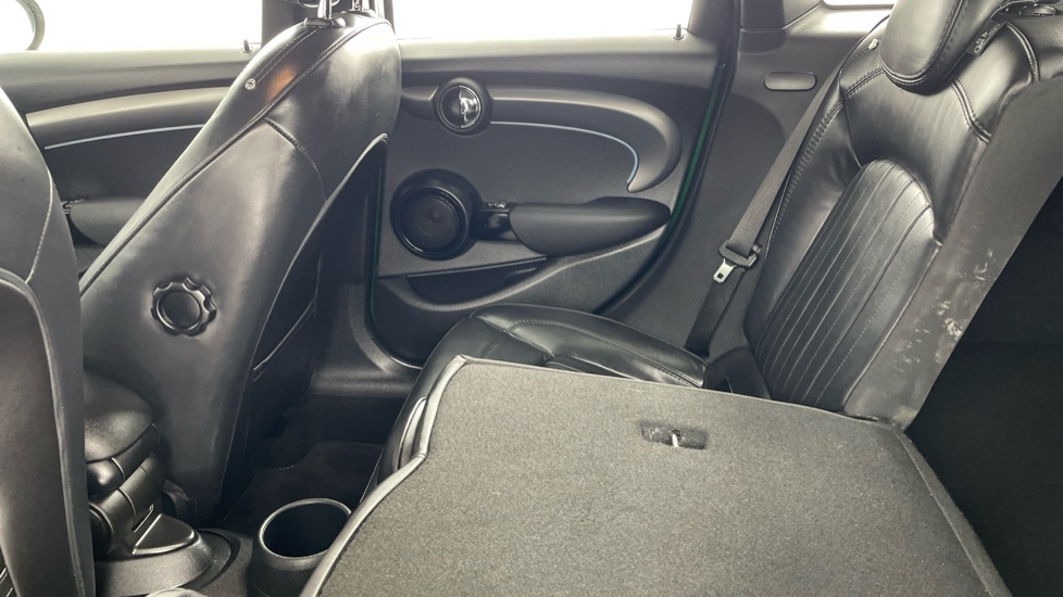 MINI Hatchback 1.5 Cooper Exclusive Premium 3dr Auto Petrol Hatchback - Image 38