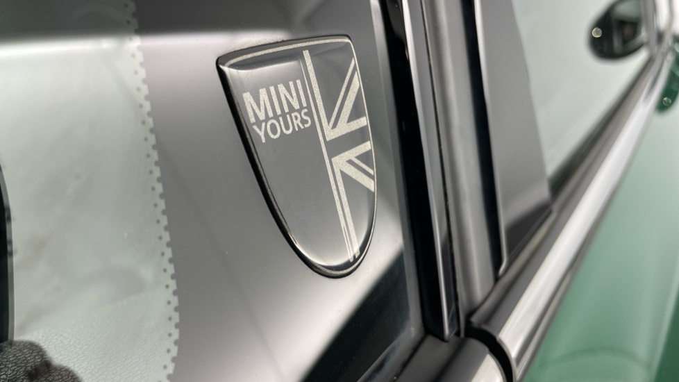 MINI Hatchback 1.5 Cooper Exclusive Premium 3dr Auto Petrol Hatchback - Image 44