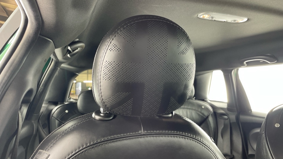 MINI Hatchback 1.5 Cooper Exclusive Premium 3dr Auto Petrol Hatchback - Image 53