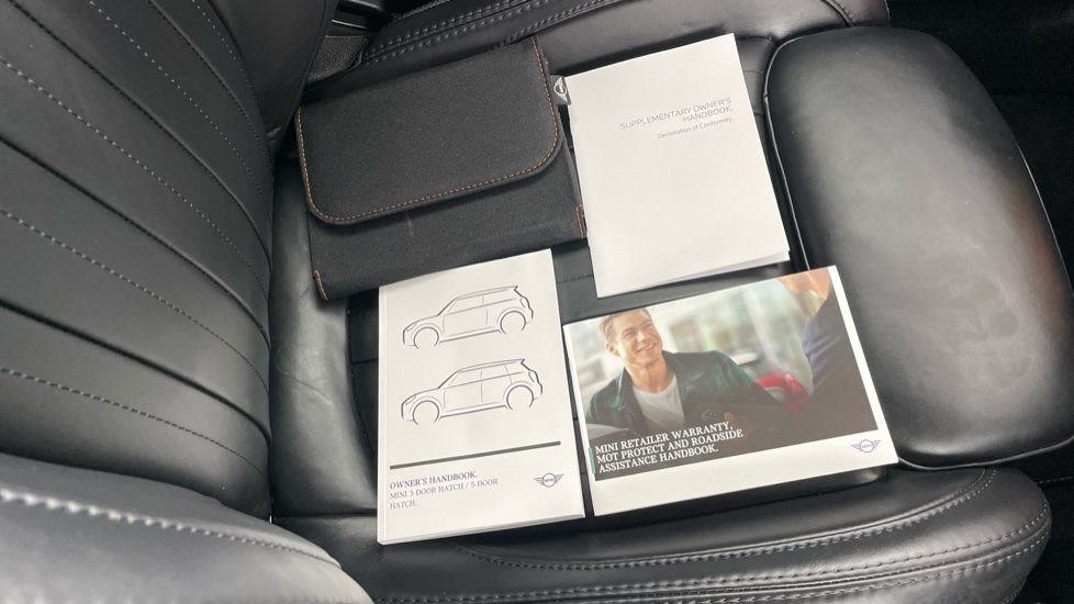 MINI Hatchback 1.5 Cooper Exclusive Premium 3dr Auto Petrol Hatchback - Image 77