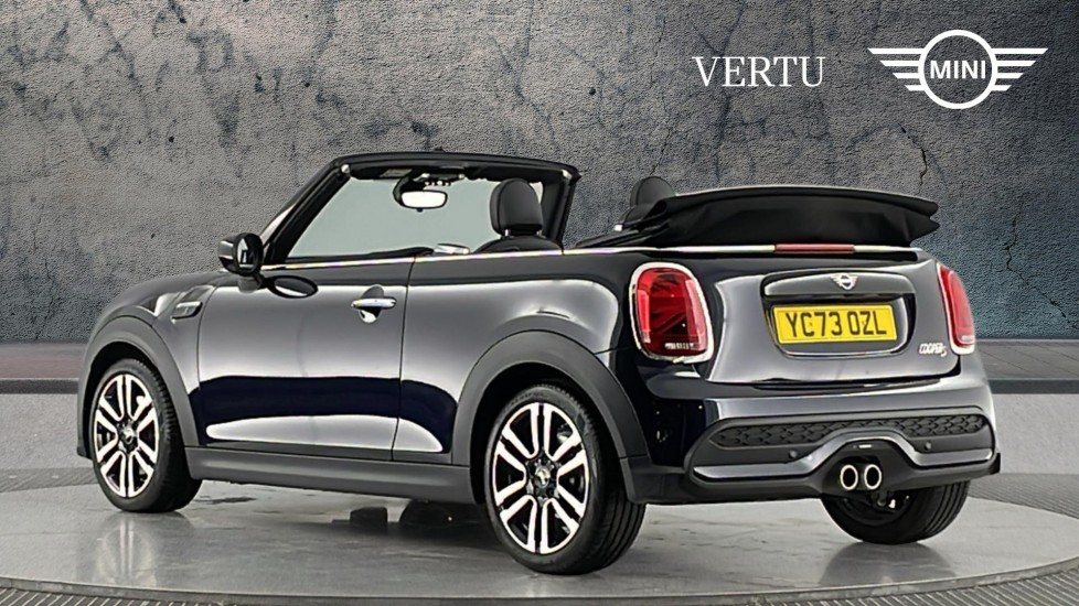 MINI Convertible 2.0 Cooper S Exclusive Premium 2dr Petrol Convertible - Image 2