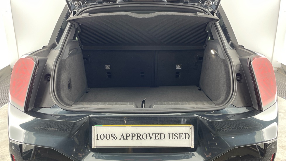 MINI Aceman 160kW SE Sport 54kWh 5dr Auto Electric Hatchback - Image 13