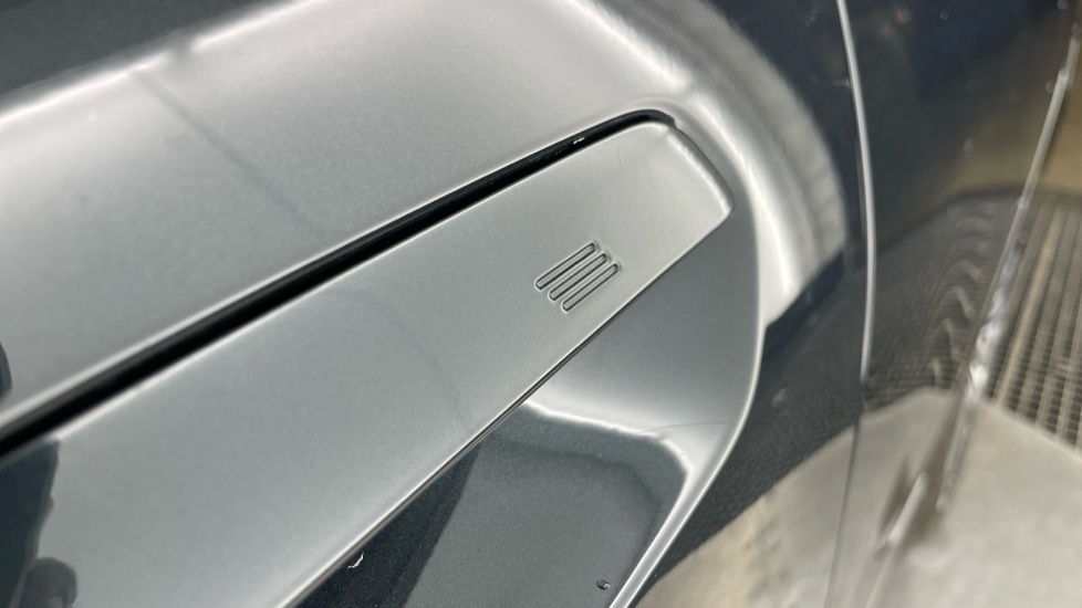 MINI Aceman 160kW SE Sport 54kWh 5dr Auto Electric Hatchback - Image 28