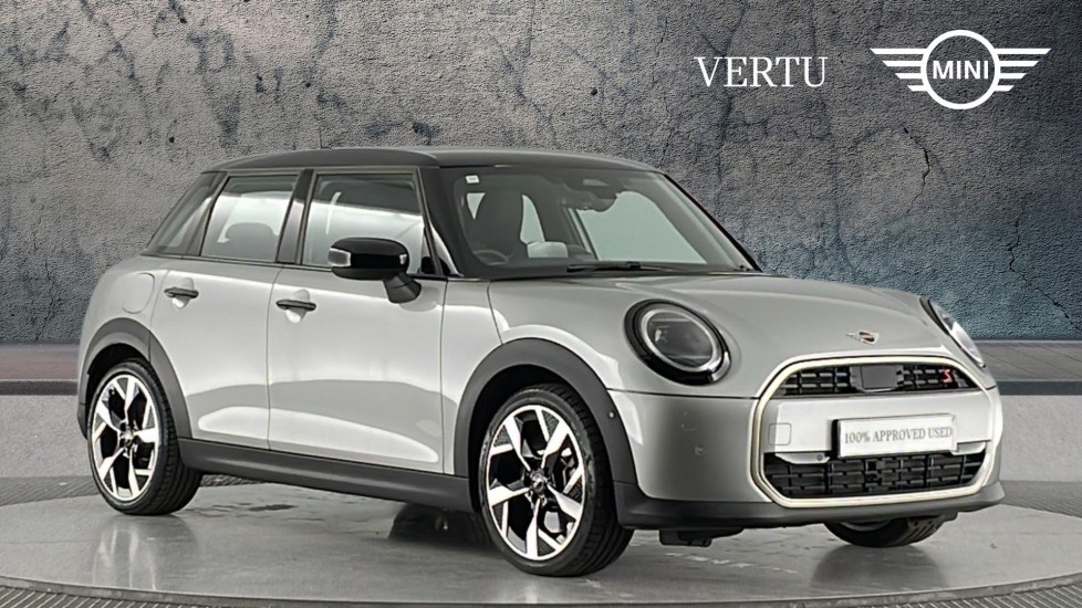 MINI Cooper 2.0 S Exclusive 5dr Auto Petrol Hatchback - Image 1