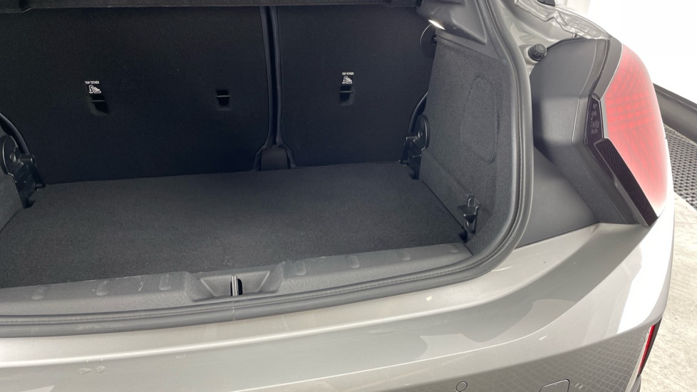 MINI Cooper 2.0 S Exclusive 5dr Auto Petrol Hatchback - Image 39