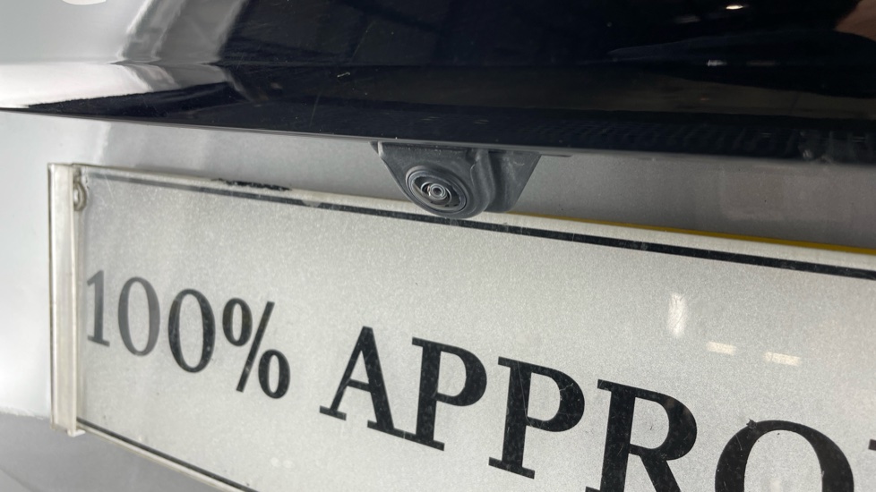 MINI Cooper 2.0 S Exclusive 5dr Auto Petrol Hatchback - Image 42