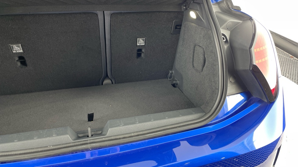 MINI Cooper 160kW SE Exclusive 54kWh 3dr Auto Electric Hatchback - Image 39