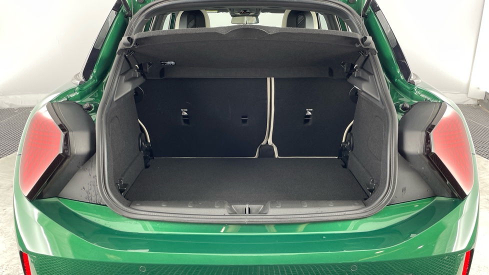 MINI Cooper 1.5 C Exclusive 5dr Auto Petrol Hatchback - Image 13