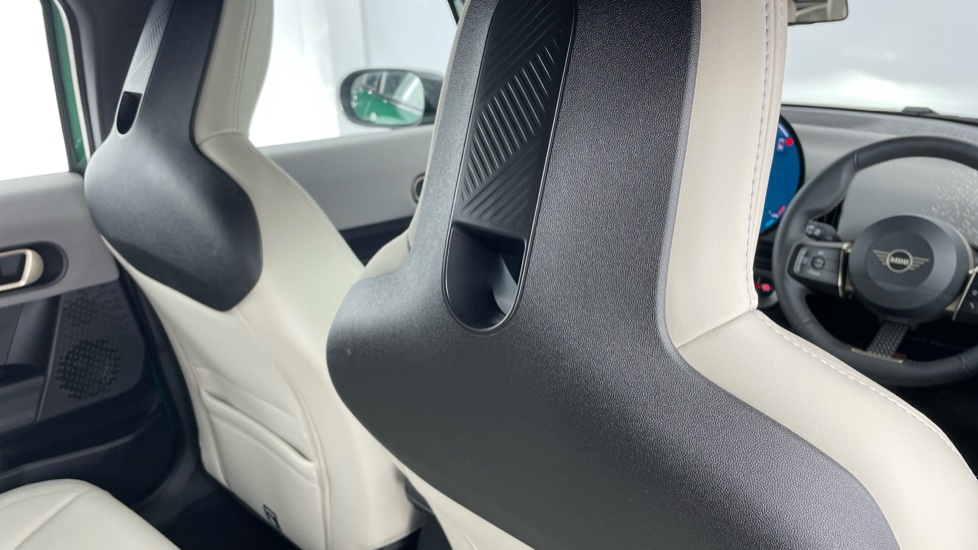 MINI Cooper 1.5 C Exclusive 5dr Auto Petrol Hatchback - Image 43