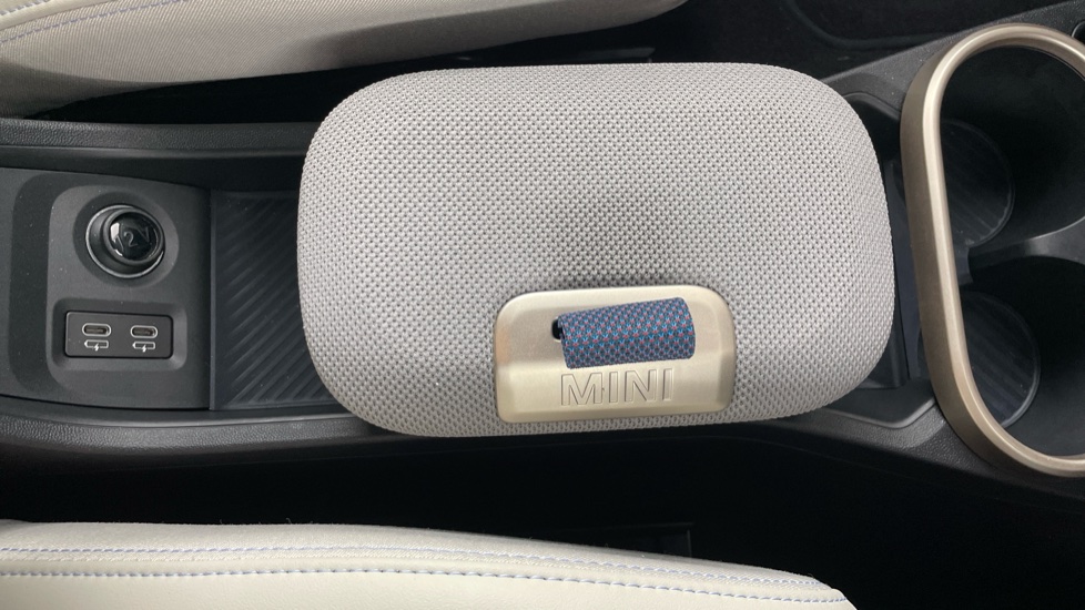MINI Cooper 1.5 C Exclusive 5dr Auto Petrol Hatchback - Image 55