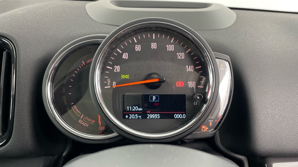 MINI Countryman 1.5 Cooper S E ALL4 PHEV 5dr Auto Hatchback - Image 9