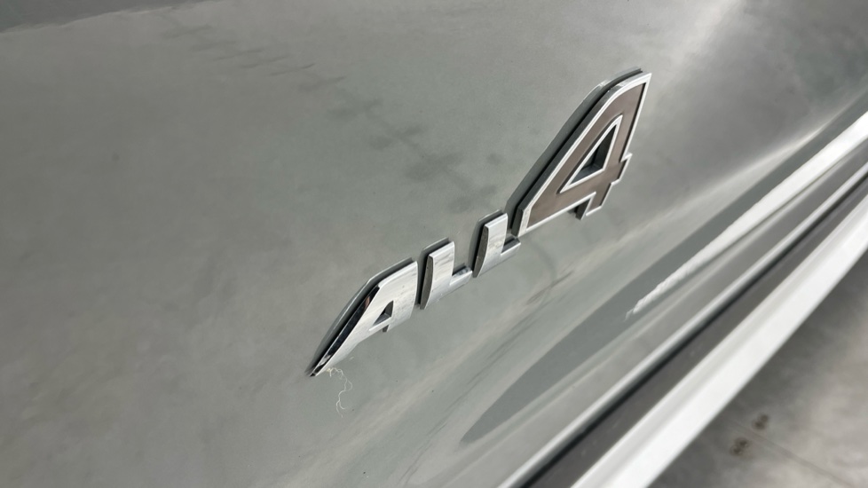 MINI Countryman 1.5 Cooper S E ALL4 PHEV 5dr Auto Hatchback - Image 27