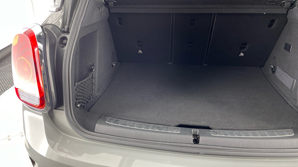 MINI Countryman 1.5 Cooper S E ALL4 PHEV 5dr Auto Hatchback - Image 40