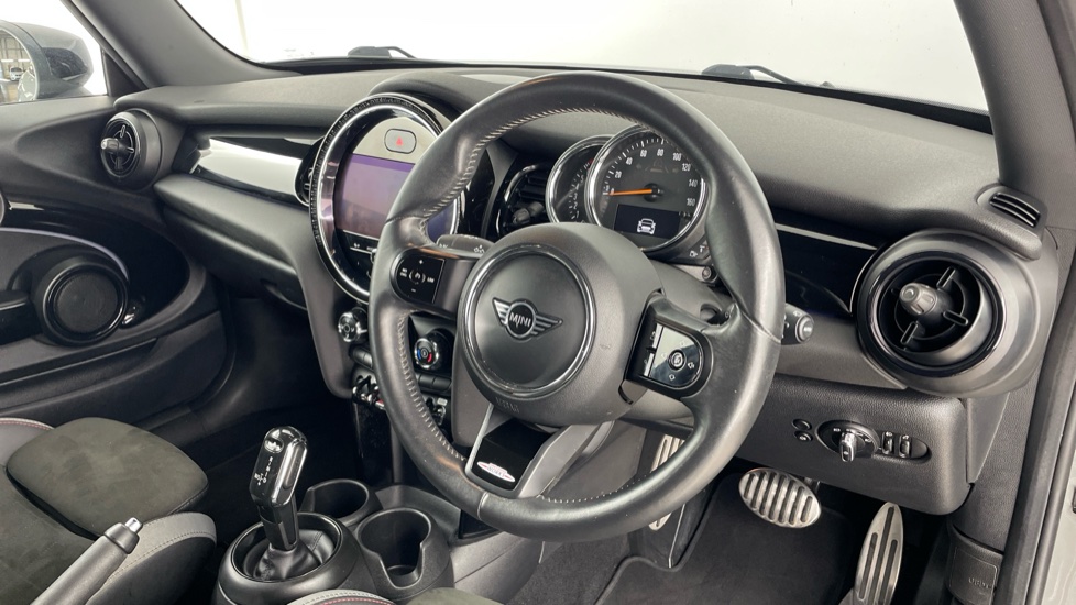 MINI Hatchback 1.5 Cooper Sport 3dr Auto Petrol Hatchback - Image 6