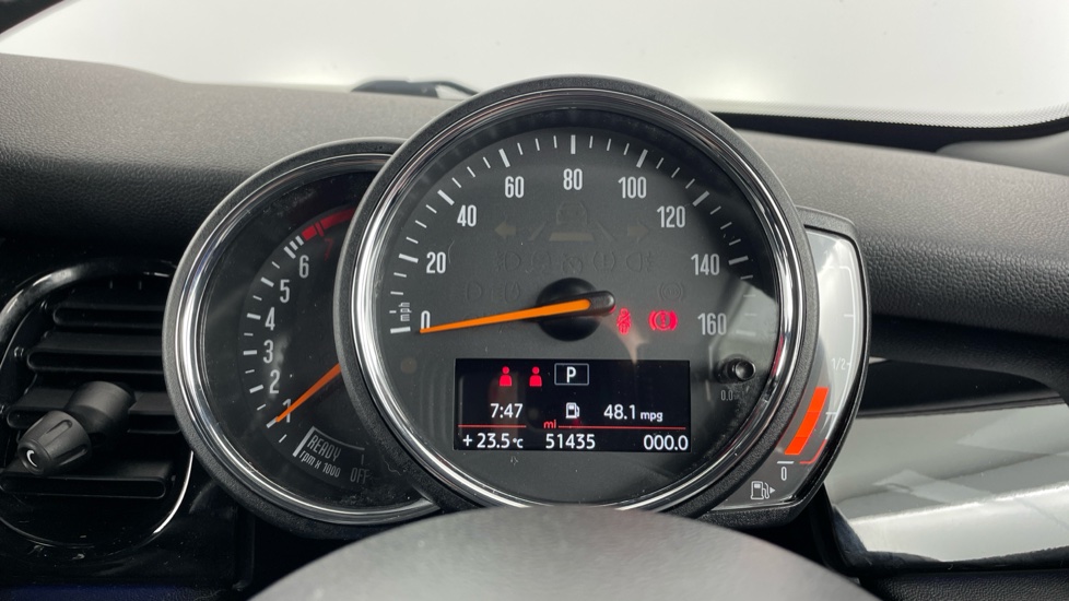 MINI Hatchback 1.5 Cooper Sport 3dr Auto Petrol Hatchback - Image 9