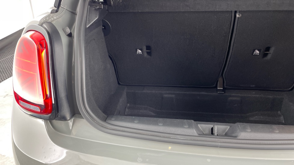 MINI Hatchback 1.5 Cooper Sport 3dr Auto Petrol Hatchback - Image 39