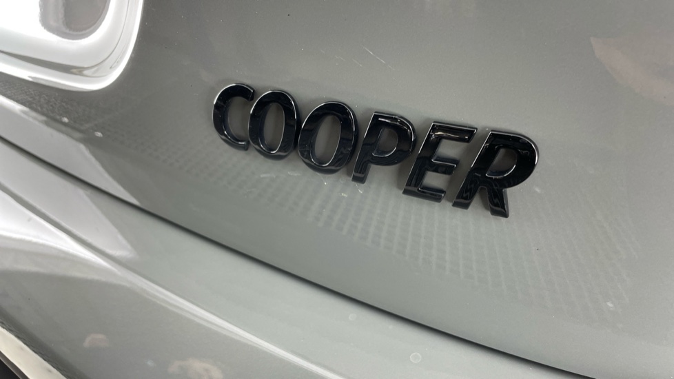 MINI Hatchback 1.5 Cooper Sport 3dr Auto Petrol Hatchback - Image 42