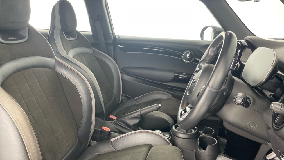 MINI Hatchback 1.5 Cooper Sport 3dr Petrol Hatchback - Image 11