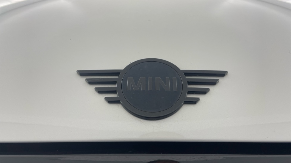 MINI Hatchback 1.5 Cooper Sport 3dr Petrol Hatchback - Image 24