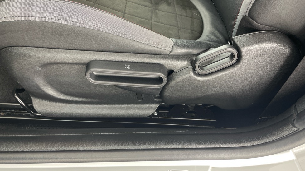 MINI Hatchback 1.5 Cooper Sport 3dr Petrol Hatchback - Image 28