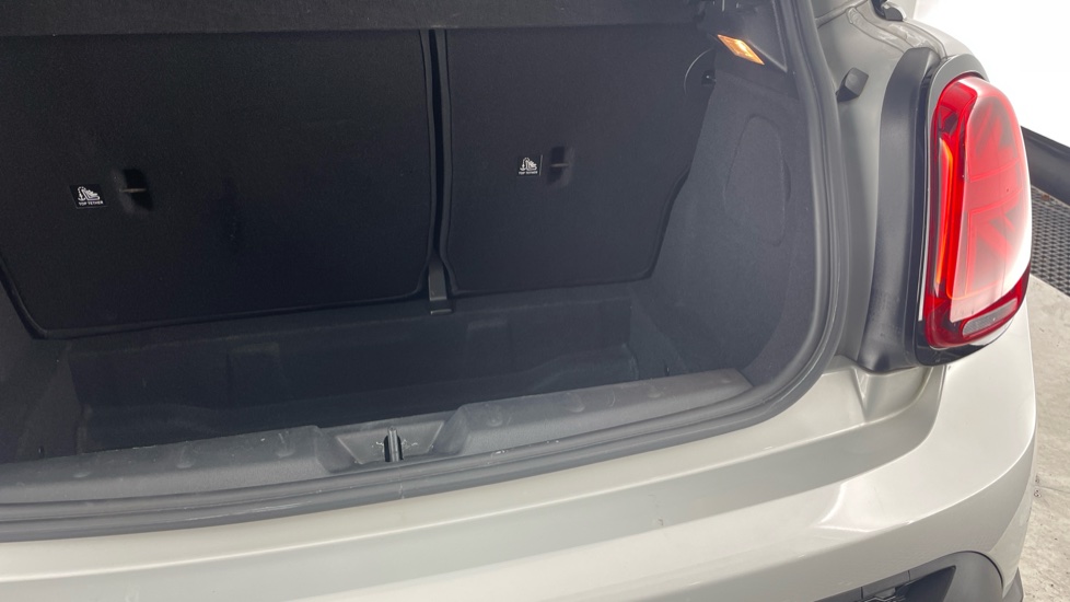 MINI Hatchback 1.5 Cooper Sport 3dr Petrol Hatchback - Image 40